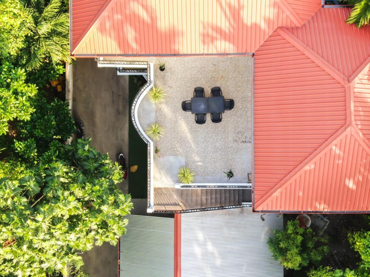 Kingsway Thoddoo Maldives Hotel ภายนอก รูปภาพ